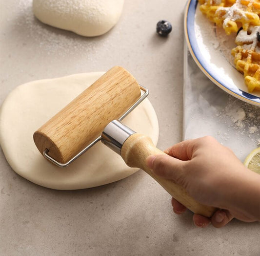 Wooden Rolling Pin & Dough Roller, Hand-Held Flour Stick For Making Dumpling Wrapper And Baking 10 cm