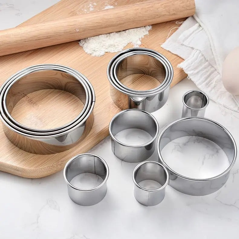 Stainless Steel Plain Round Dough Cutter